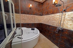 Villa (Multiple Bedrooms) | Bathroom - Luxury Villa in Sosua Center - 7 Beds/7 Baths (Sosúa)