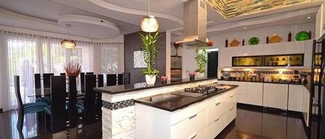 Villa (Multiple Bedrooms) | Private kitchen