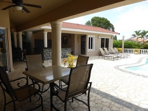 Villa (4 Bedrooms) | Balcony - Elegant and Private 4 Bedroom Villa (Sosúa)