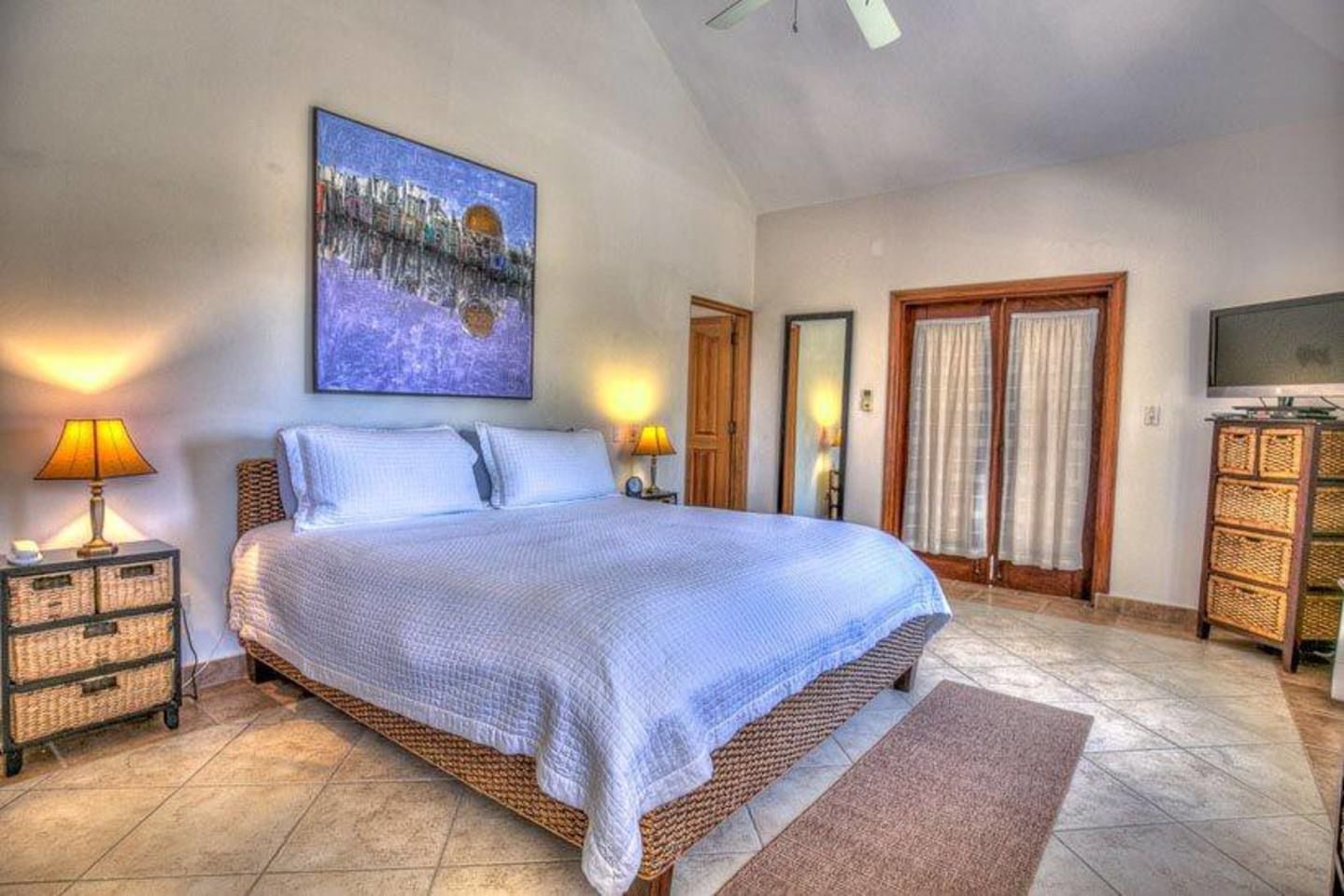 منزل (4 Bedrooms) | 4 عدّة غرف نوم ومكواة/لوح كي وملاءات أسرّة