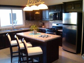 Villa (5 Bedrooms) | Private kitchen | Oven, stovetop, espresso maker, cookware/dishes/utensils - Unique and Elegant 5 Bedroom (Sosúa)