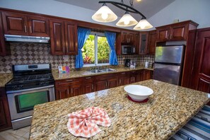 Villa (2 Bedrooms) | Eigene Küche