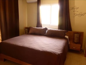 Villa (4 Bedrooms) | 4 bedrooms, iron/ironing board, bed sheets - Fantastic 4 Bedroom Villa With Pool (Sosúa)