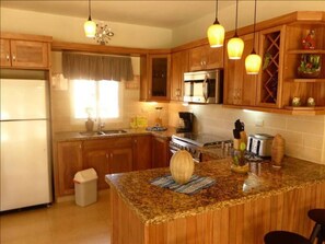 Villa (4 Bedrooms) | Private kitchen | Oven, stovetop, espresso maker, cookware/dishes/utensils - Fantastic 4 Bedroom Villa With Pool (Sosúa)