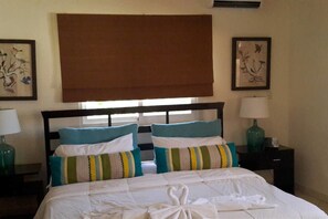 Villa (6 Bedrooms)