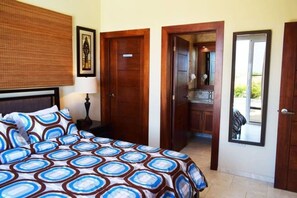 Villa (2 Bedrooms) | 2 Schlafzimmer, Bügeleisen/Bügelbrett, kostenloses WLAN, Bettwäsche