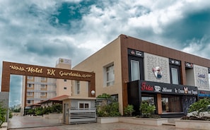Front of property - Hotel RK Gardenia (Anekal)
