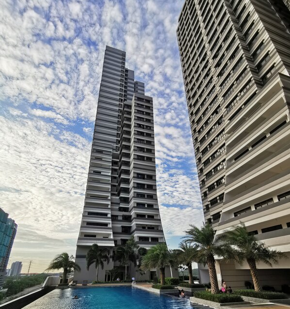 Exterior - Meridin Medini Homestay (Iskandar Puteri)