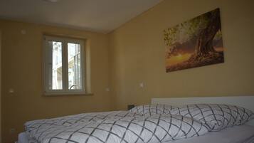 1 Schlafzimmer, Bügeleisen/Bügelbrett, Reisekinderbett, WLAN