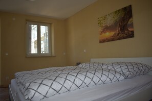 1 Schlafzimmer, Bügeleisen/Bügelbrett, Reisekinderbett, WLAN