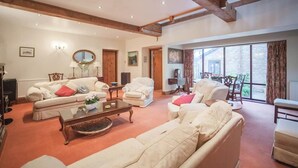 Living area - Wren's Nest (Ross-on-Wye)