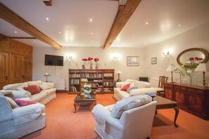 Two-Bedroom Apartment | Living area | Flat-screen TV - Wren's Nest (Ross-on-Wye)