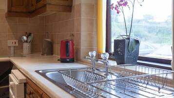 Apartemen Mewah | Dapur pribadi | Ketel listrik