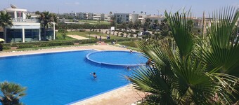 Résidence Balnéaire avec Piscines et accés plage