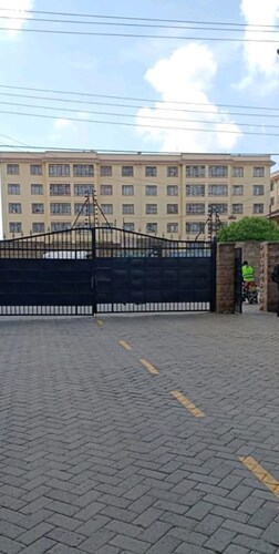 Airport Area Villa Home