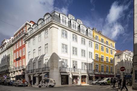 Fachada de la propiedad. Lisbon Serviced Apartments Madalena