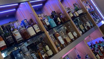 Bar (en la propiedad)