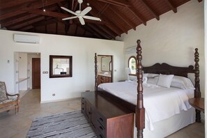 5 bedrooms, iron/ironing board, free WiFi