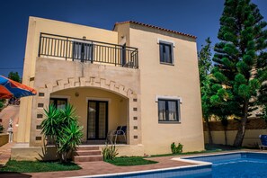 Exterior - Villas Nine Muses - Villa Clio - 3 bedroom villa (Hersonissos)
