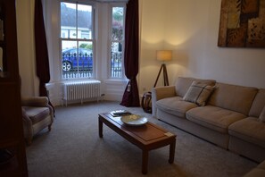 Lounge - Woodlyn Guest House (Castle Douglas)