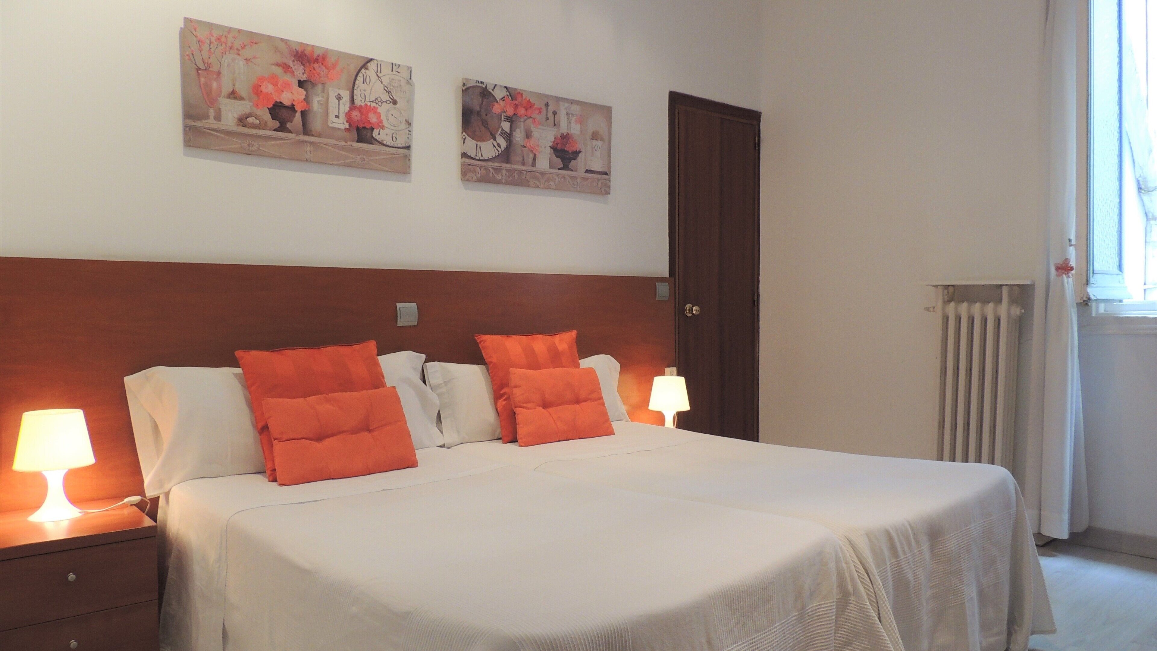 Foto - Hostal Cervantes