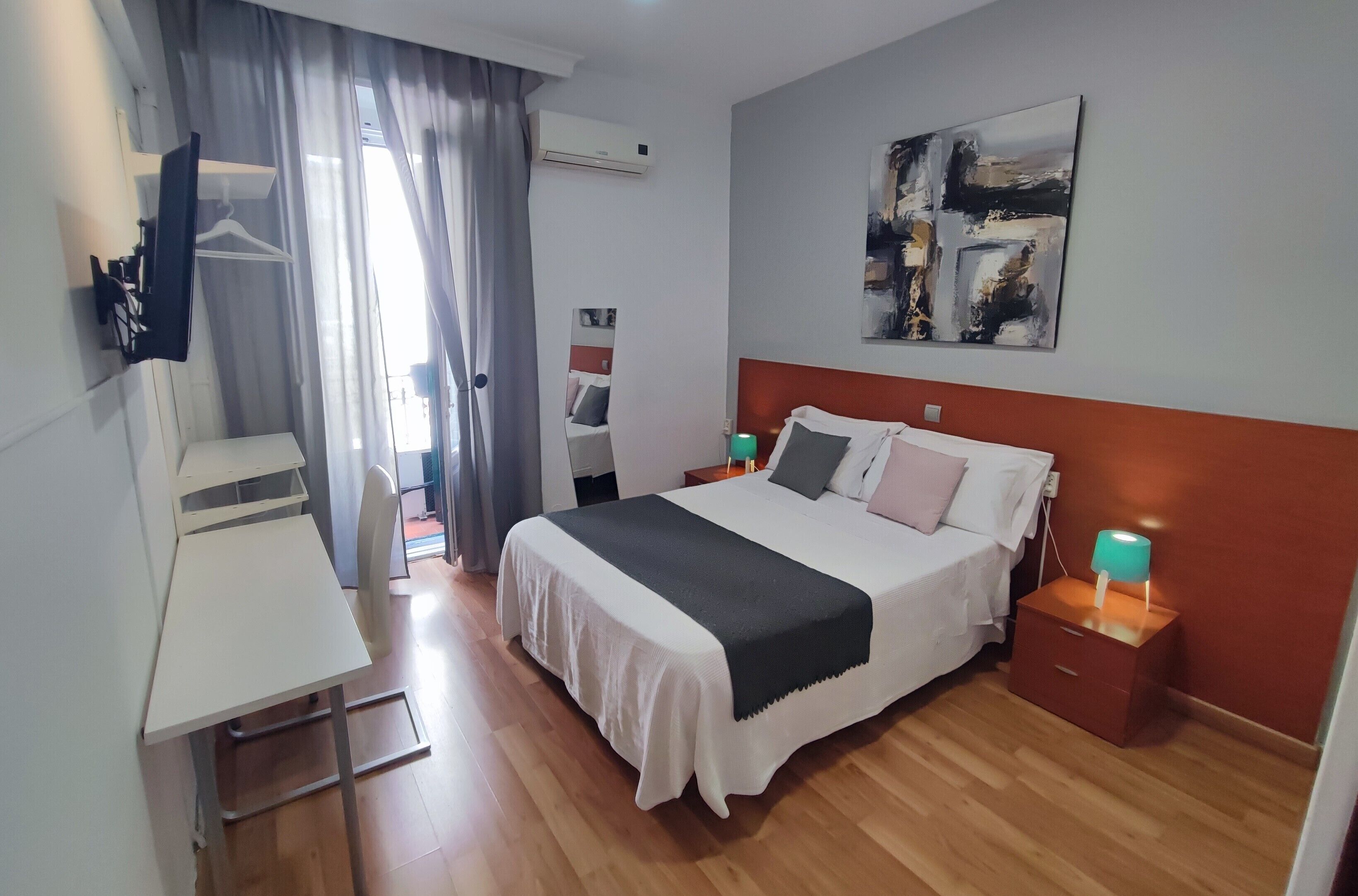 Foto - Hostal Cervantes