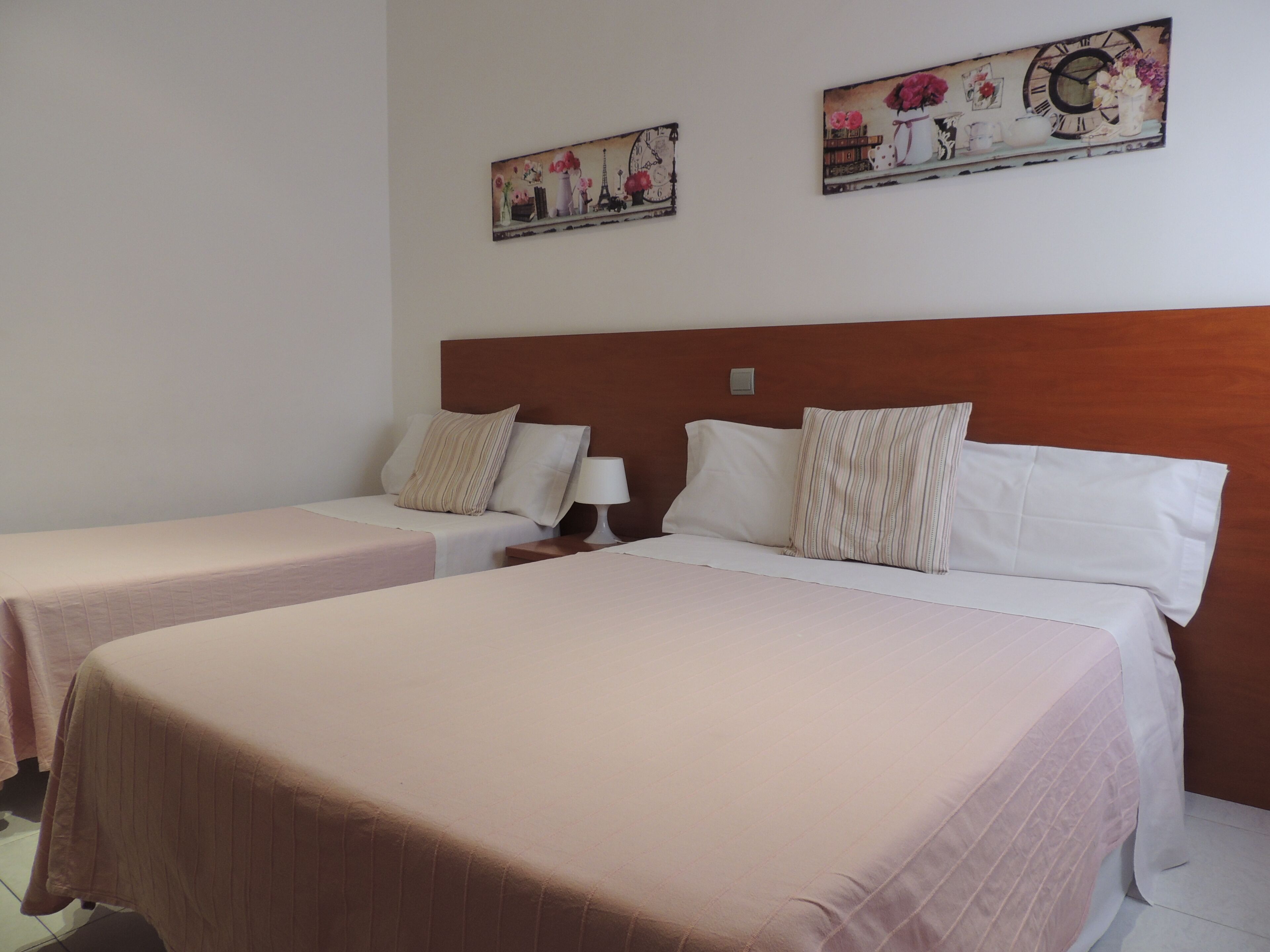 Foto - Hostal Cervantes