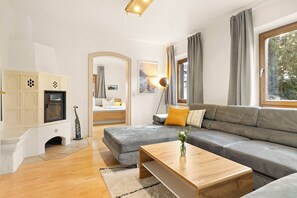 Apartment | Living area