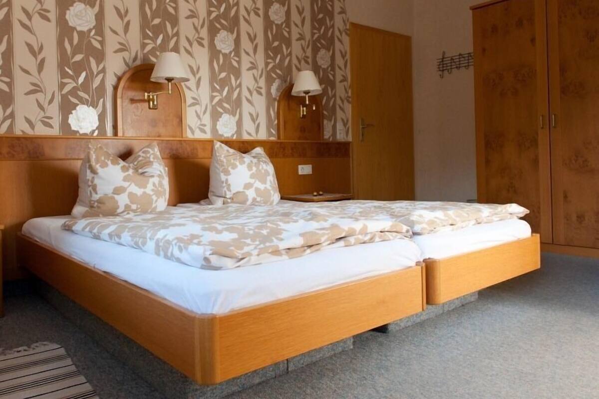 Individually decorated, desk, free WiFi, bed sheets