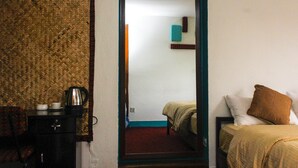 Deluxe Double Room - Prickly Pear Bed & Breakfast (Lalitpur)