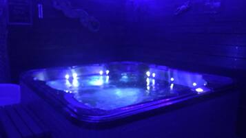 Standard Room, Terrace | Private spa tub