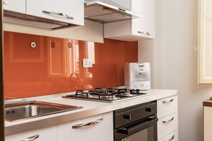 Kühlschrank, Wasserkocher