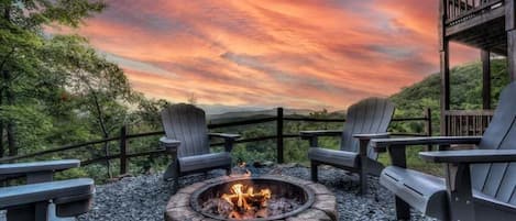 المنطقة المحيطة بالمنشأة