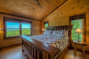 3 chambres, fer et planche à repasser, Wi-Fi gratuit, draps fournis