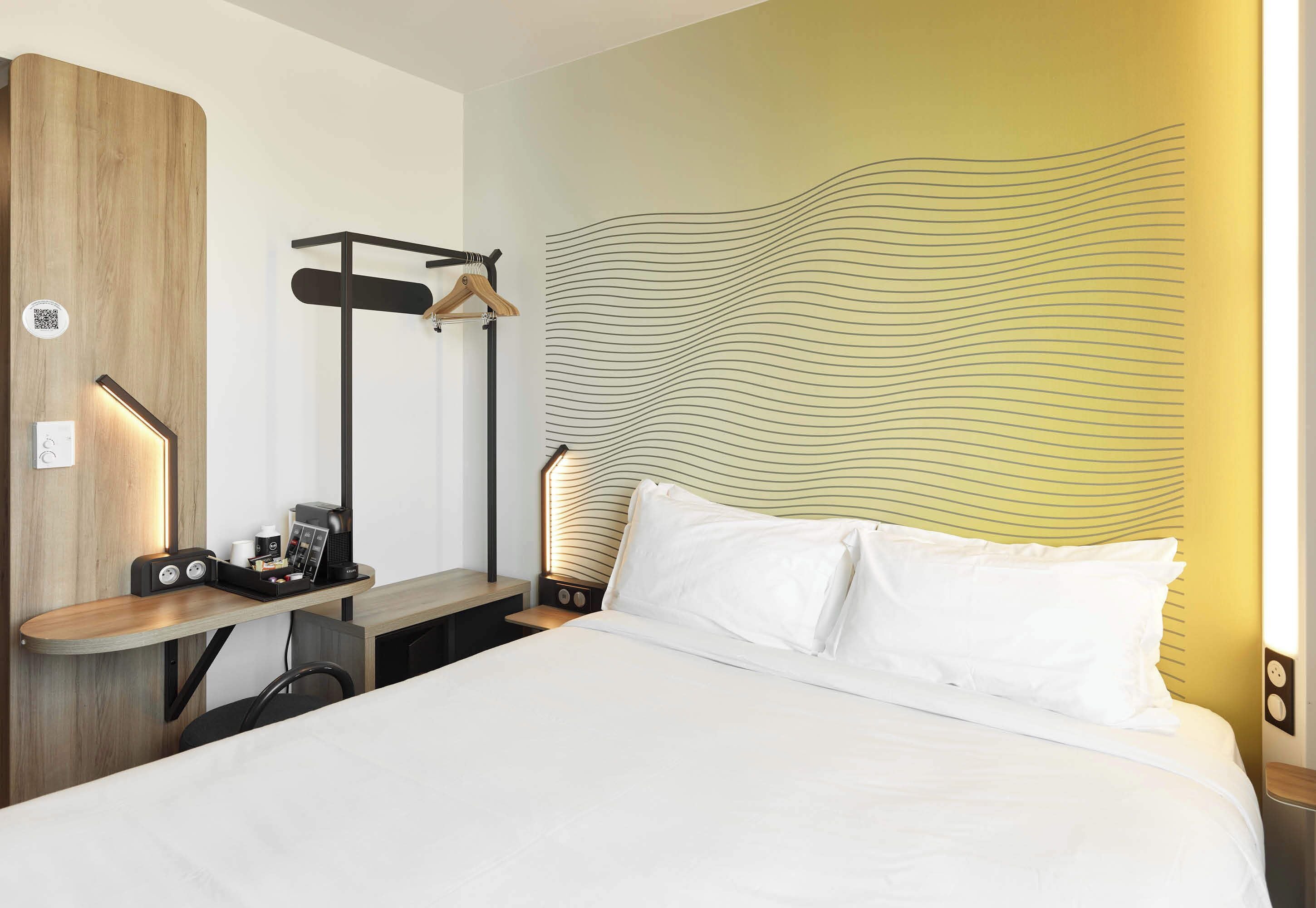 Photo - B&B HOTEL Massy Gare TGV