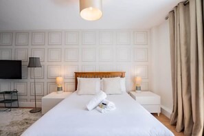 1 chambre, fer et planche à repasser, lit parapluie, Wi-Fi