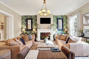 Immagine non classificata, 2 di 94, pulsante