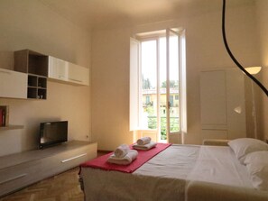 Apartment, 3 Bedrooms | Living area - Wine Apartments Florence Merlot (Florence)