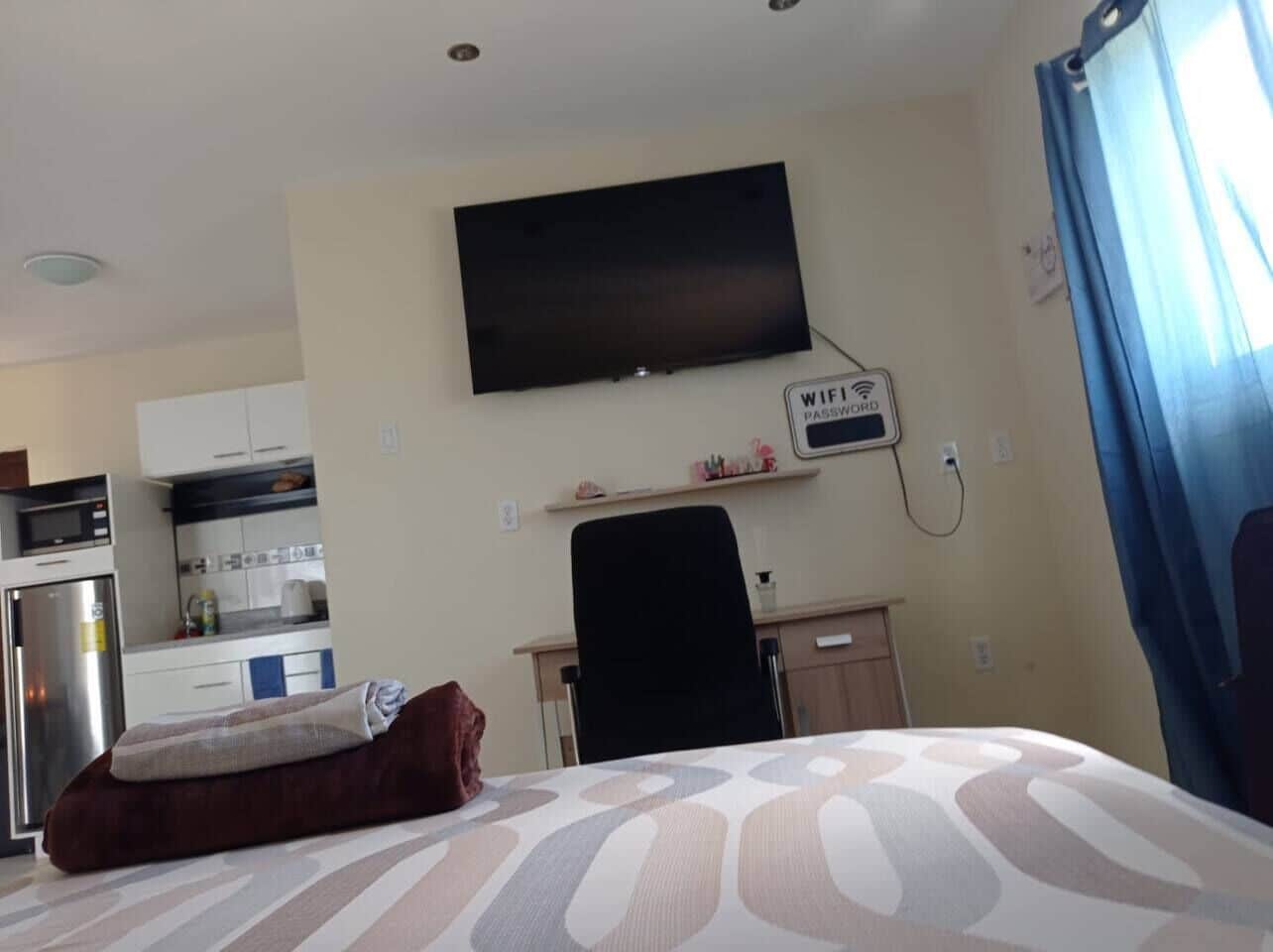 1 camera, ferro/asse da stiro, Wi-Fi gratuito