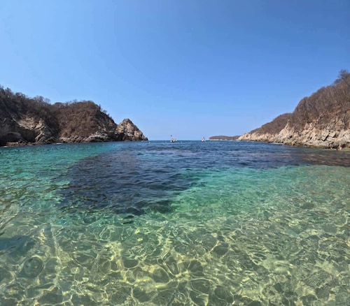 4BR Casa Santa Cruz-Private Pool & Walk to Beach!