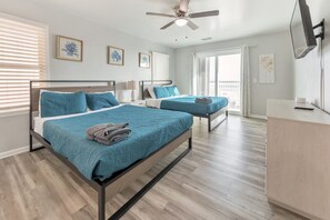 4 bedrooms, desk, iron/ironing board, travel cot