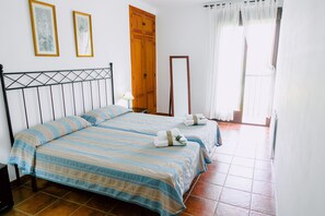 3 Schlafzimmer, Bügeleisen/Bügelbrett, WLAN, Bettwäsche