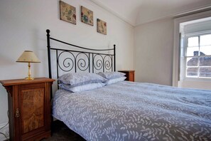 Traditional House | 1 bedroom, iron/ironing board, free WiFi, bed sheets