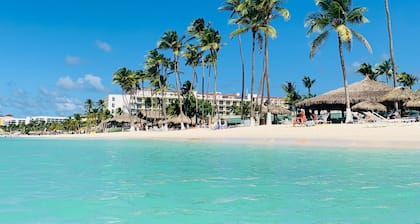 The Palm Leaf Apartments