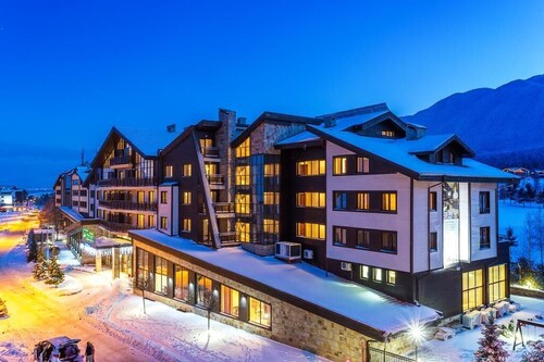 2BR Self Catering Apartment in Balken House Terra Complex Bansko with Balcony