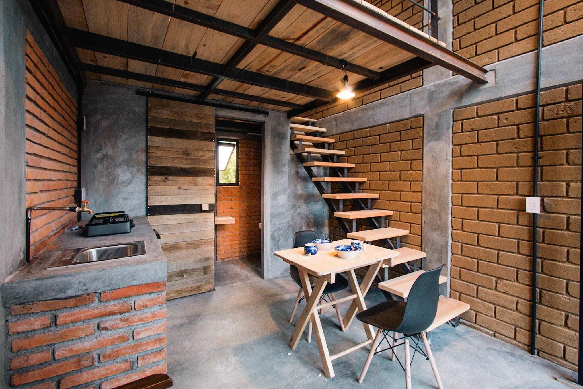 Loft panoramico | Cucina privata | Frigorifero, tavolo da pranzo