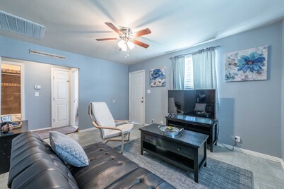 Cute updated home in Texas