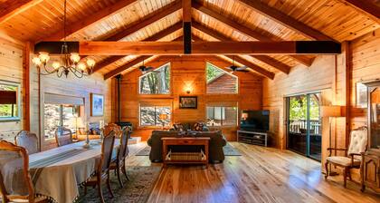 Secluded and PRIVATE Sierra Nevada Foothills vineyard home