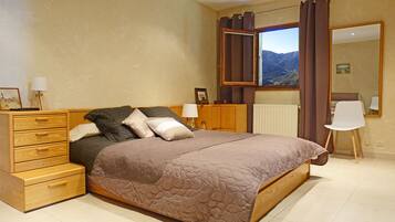 2 chambres, fer et planche Ă repasser, lit parapluie, Wi-Fi gratuit