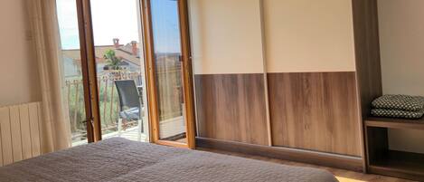 2 間睡房、熨斗/熨衫板、免費 Wi-Fi、床單